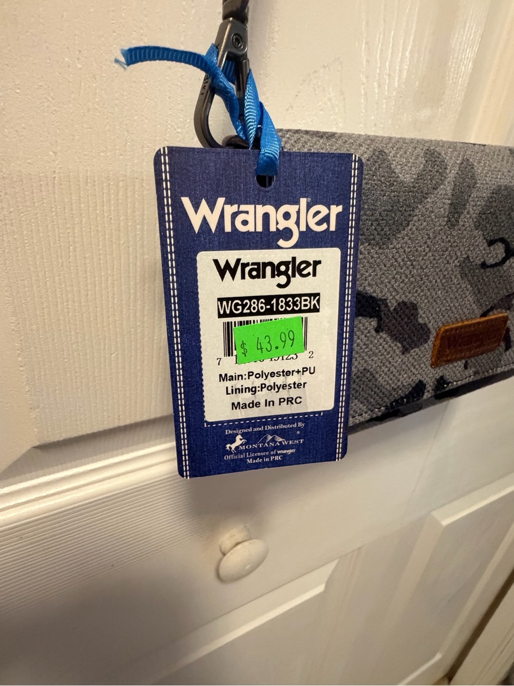 NWT Wrangler Gray Camo Crossbody Wallet Phone Bag RFID Western Canvas - Picture 4 of 11